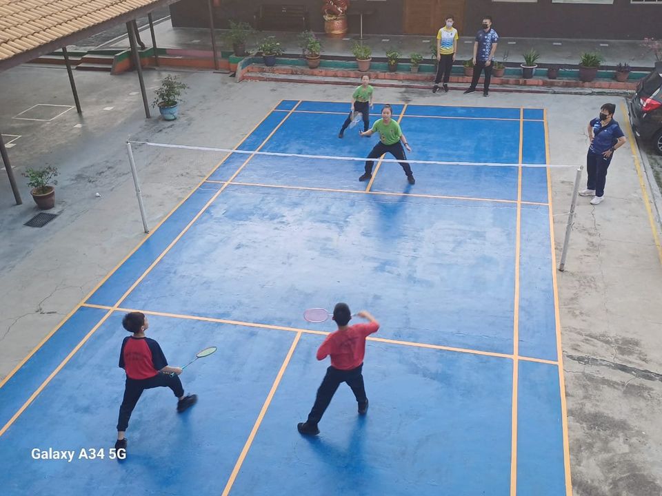 校队训练开始了