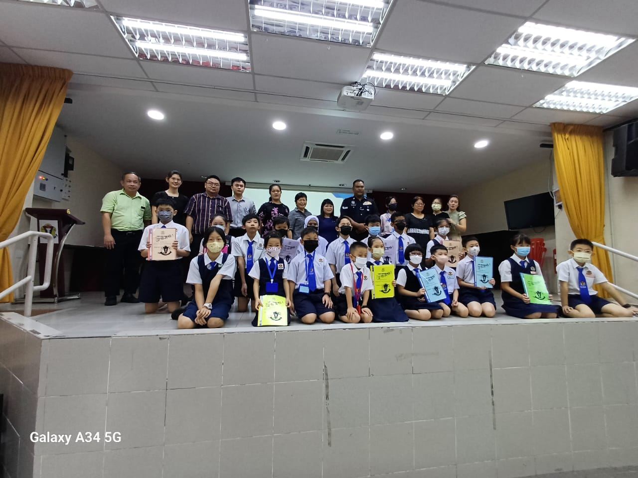 导师领养计划及爱心学校计划2024/25