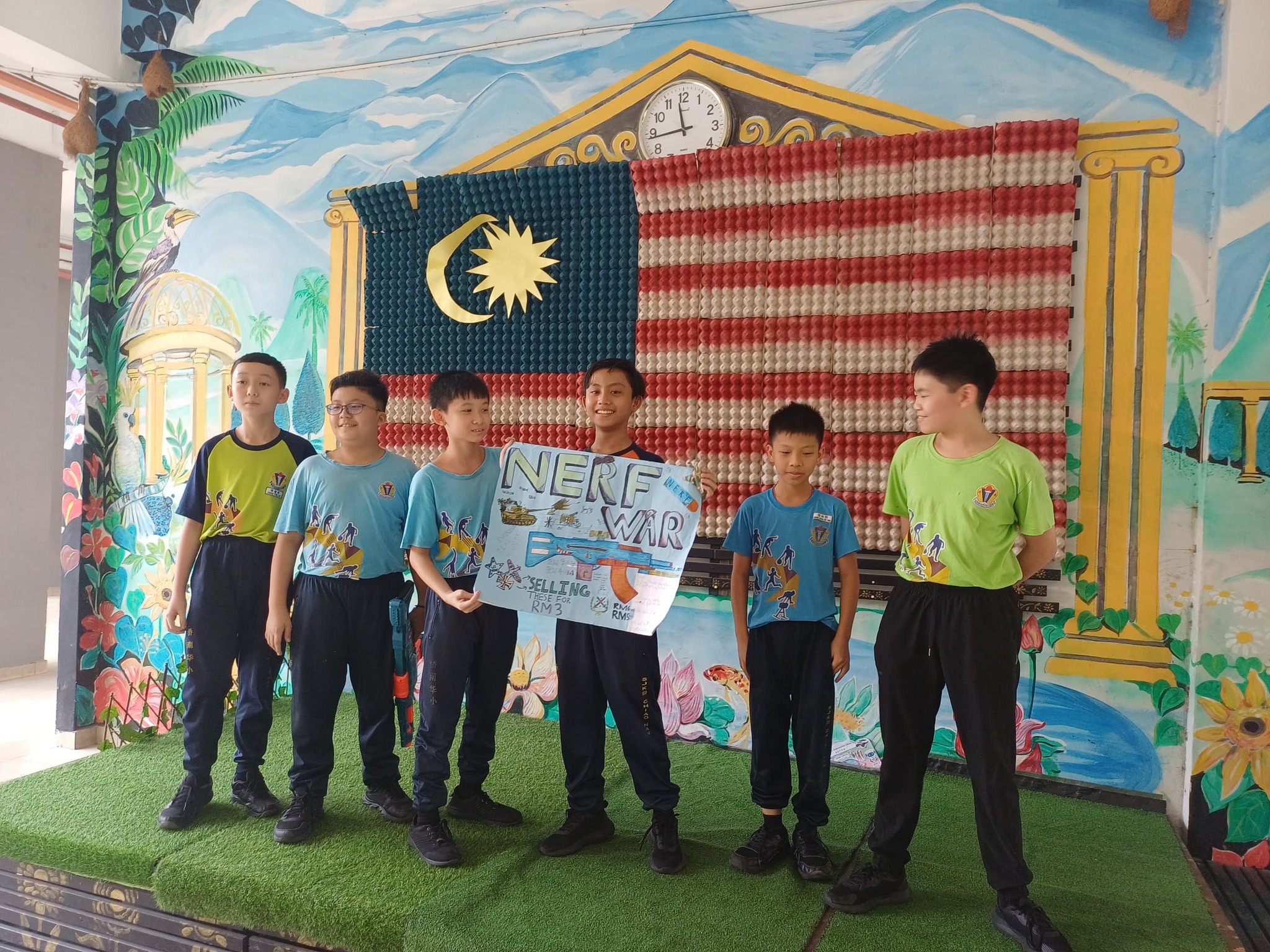 2024年小小企业家义卖会 小老板来宣传啦