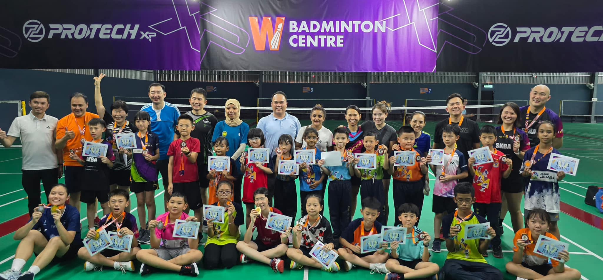 2024年校内羽毛球比赛